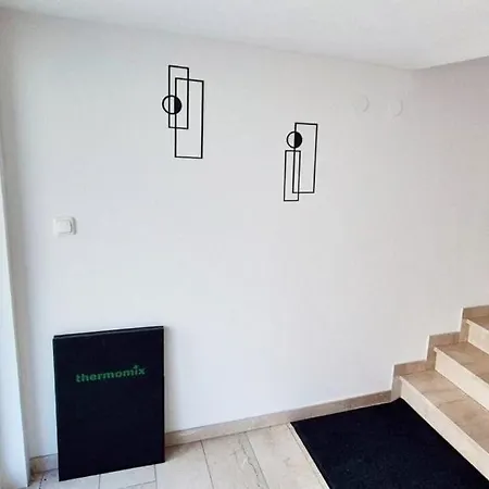 Mit Balkon In